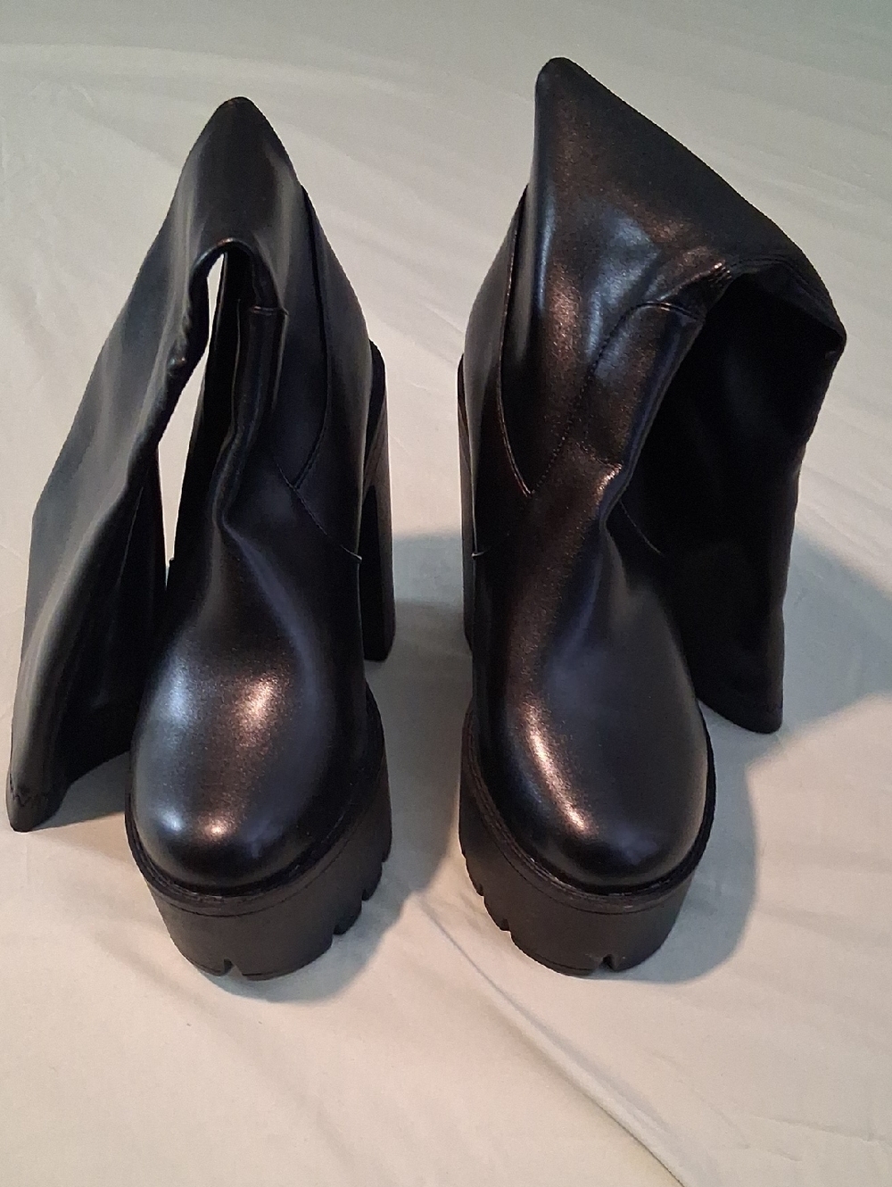 Women’s Platform Thigh Black Boots